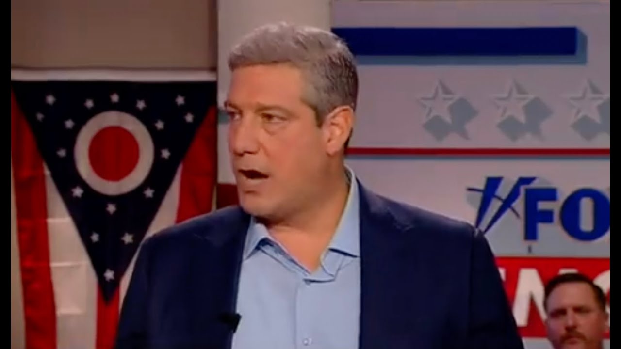 Tim Ryan WINS OVER Fox crowd at town hall, gets HUGE ovation