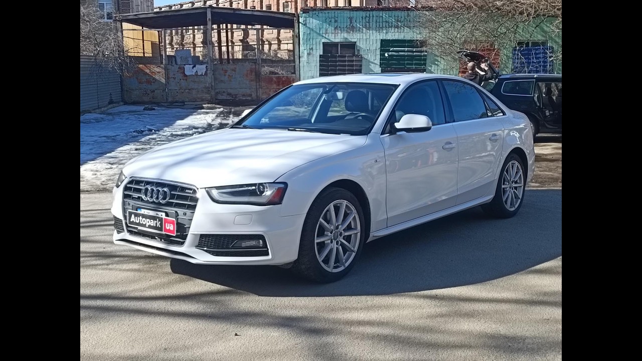 АВТОПАРК Audi A4 2015 року (код товару 75137)