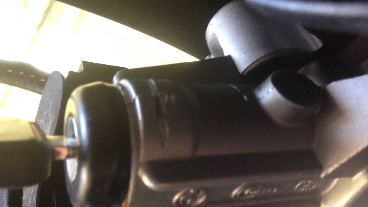 Bmw E36 93 Replacing ignition shaft and Removing Tumbler with axe saw