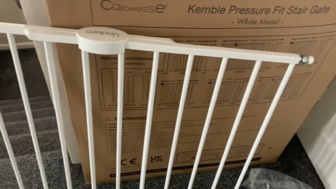 Watch me assemble lindam baby gate