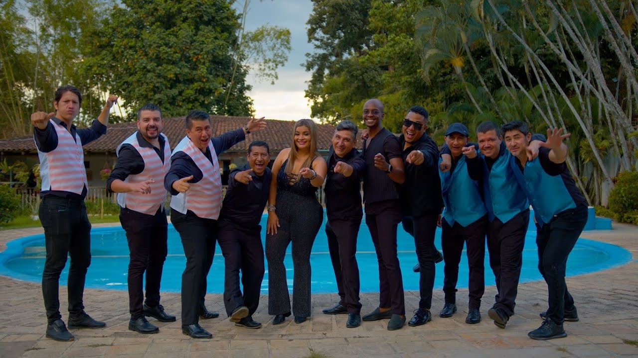 AS&Iacute; NO TE AMAR&Aacute; JAM&Aacute;S _  ELY VACANTI