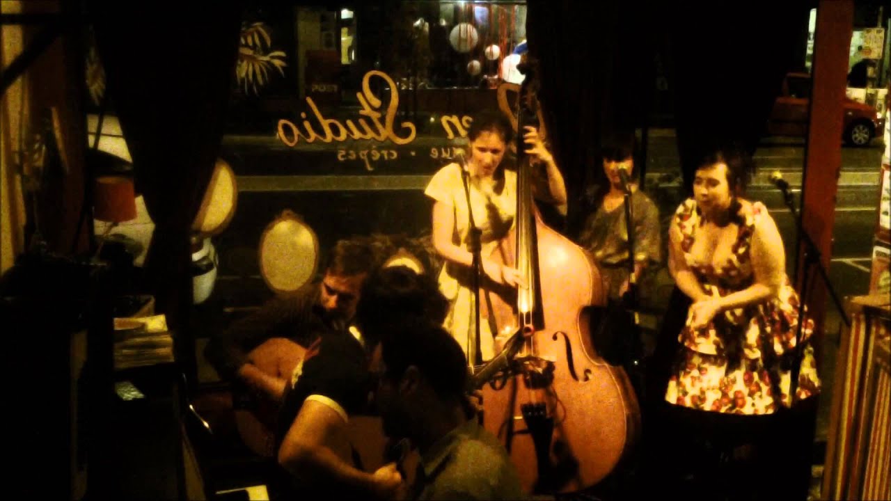 The Furbelows - Swing is the Thing