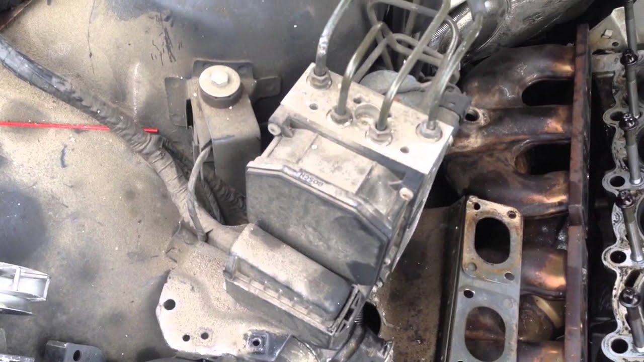 How to Diagnose a BAD BMW E38 E39 ABS light anti-lock brake module pump problems