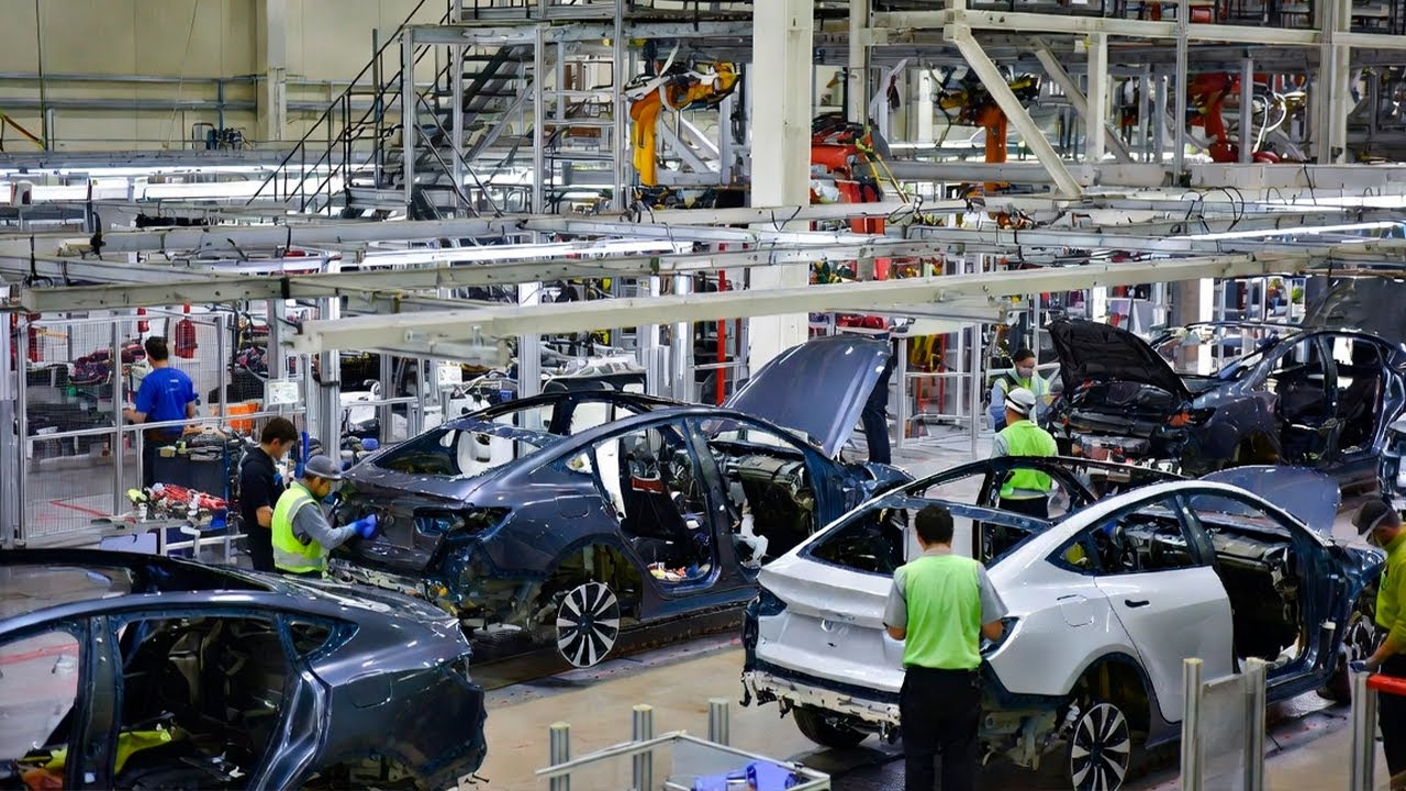 Inside the World’s Most Luxurious Car Factories: Full Factory Process Compilation