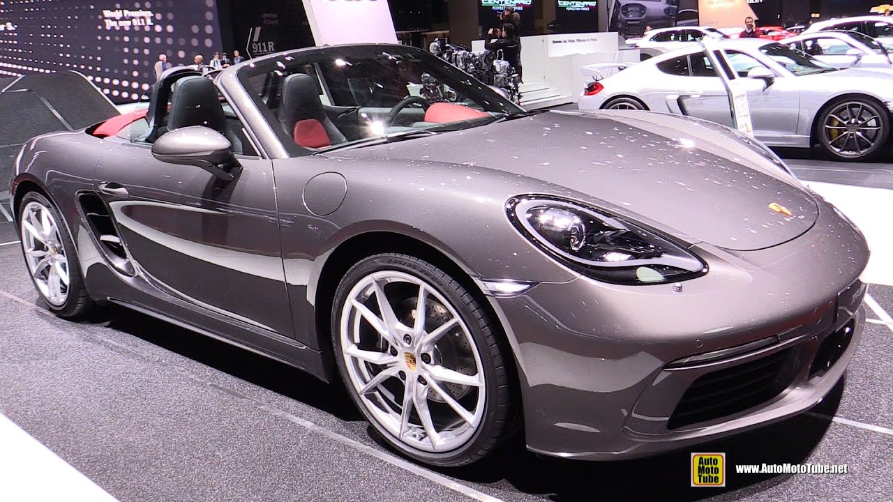 2017 Porsche 718 Boxster - Exterior and Interior Walkaround - Debut at 2016 Geneva Motor Show