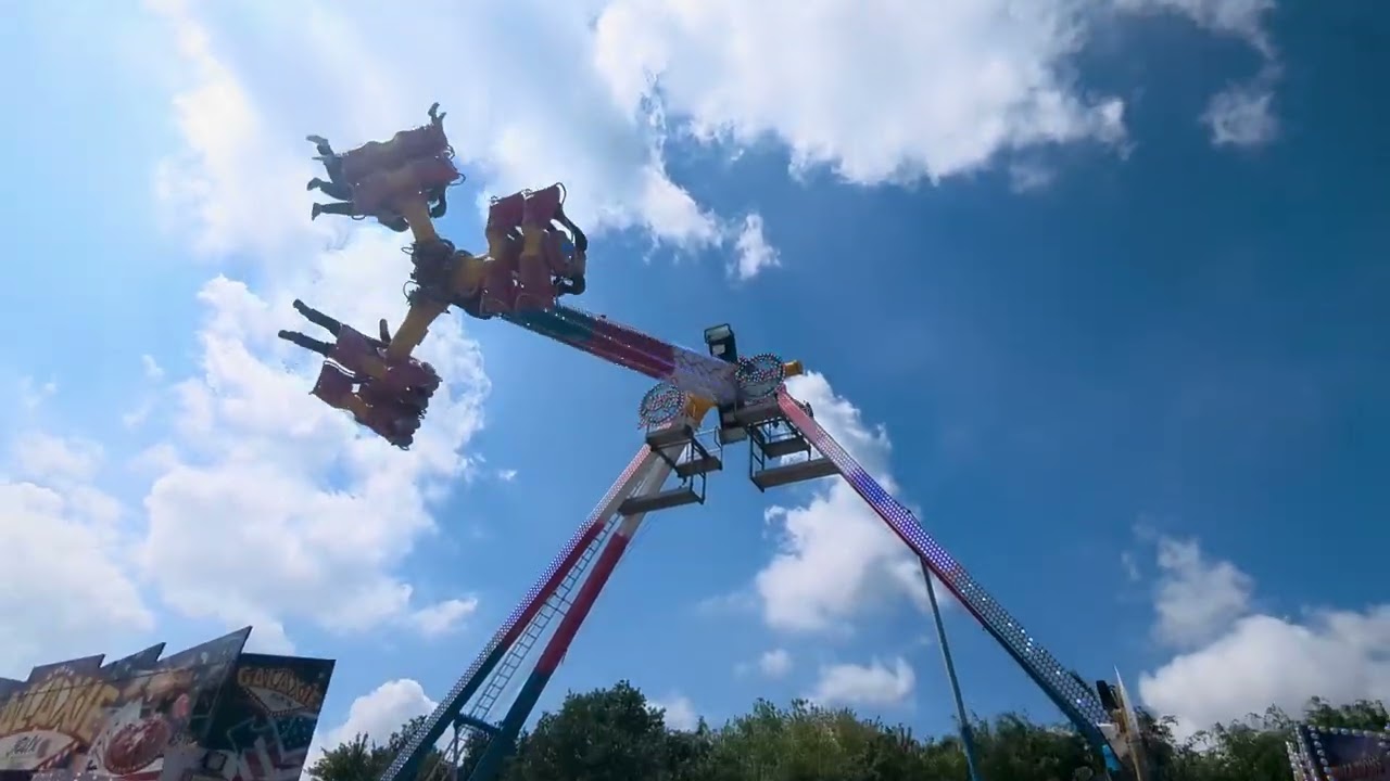Mega Extrem (Leraitre (F)) - Fête Foraine Notre-Dame-de-Gravenchon 2025 OFFRIDE