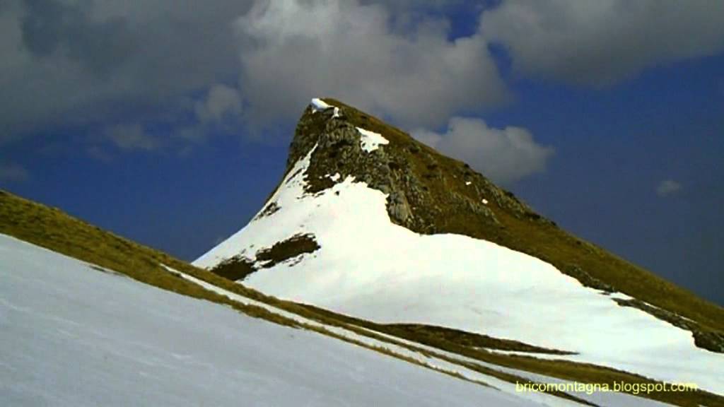25 marzo 2012 pizzo tre vescovi da Pintura di Bolognola