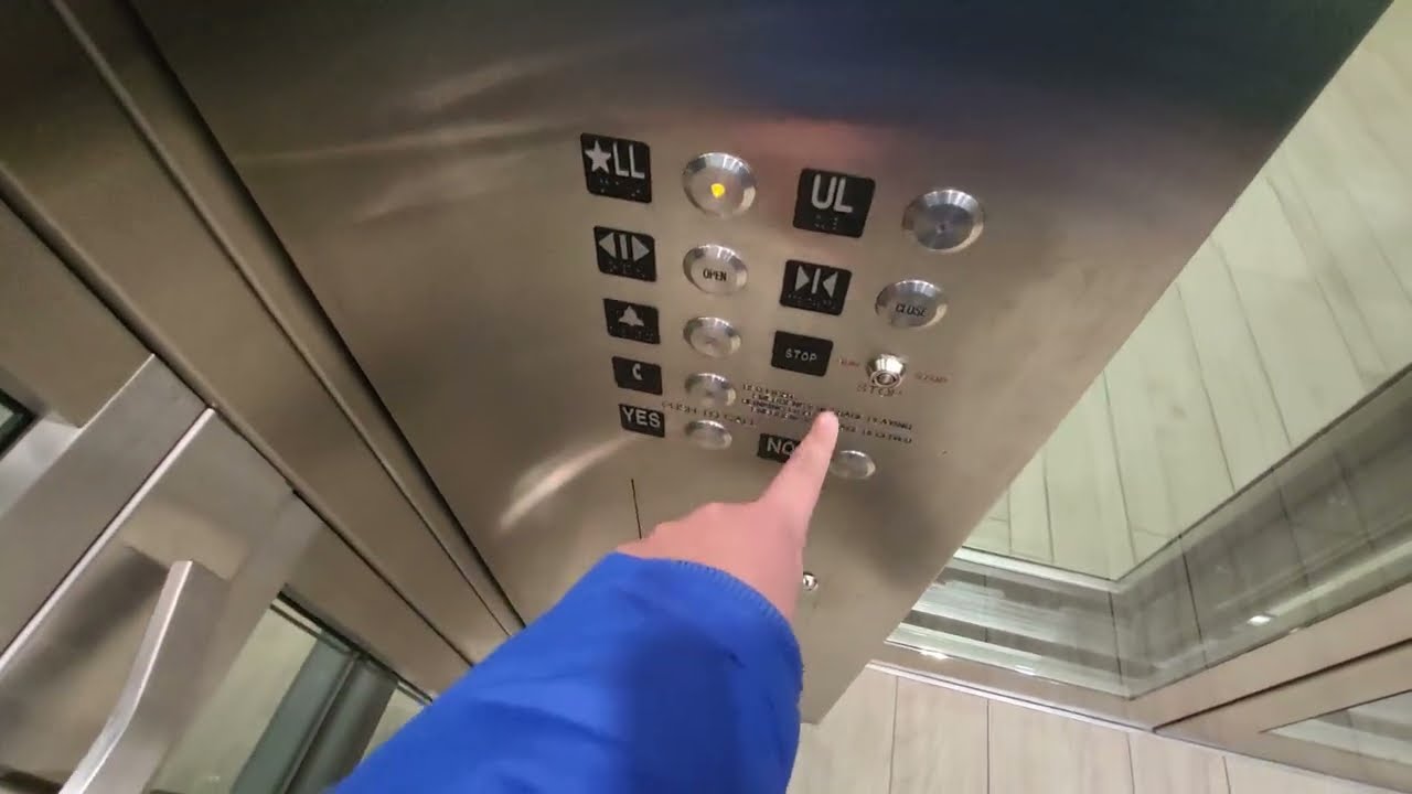 New Elevator @ Galleria Mall - Edina MN
