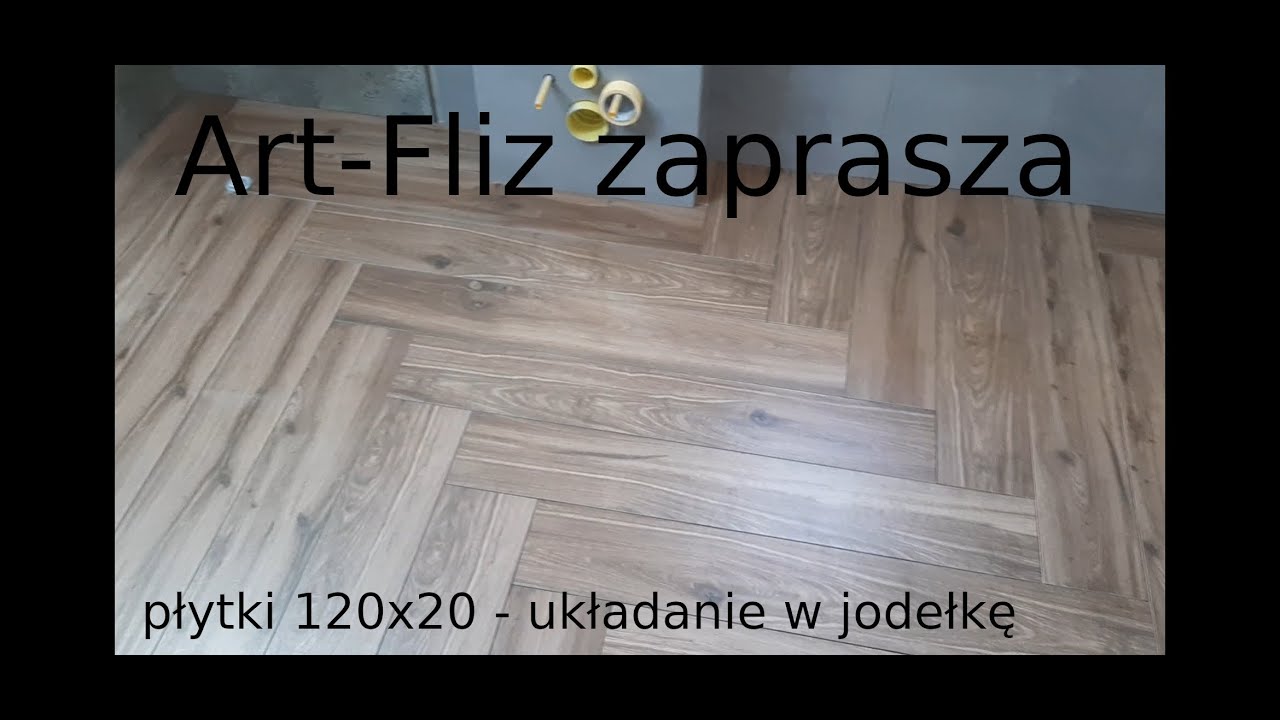 Układanie płytek gresowych 120x20 w jodełkę na podłodze w łazience #artfliz