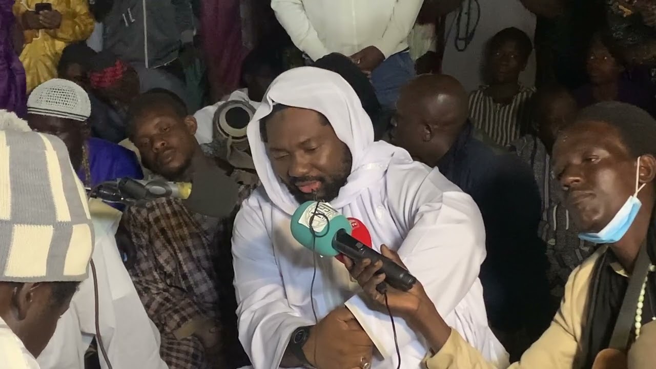 La prière des 100 rakka à medinatoul dieylani cheikh Ibrahima Diallo 
