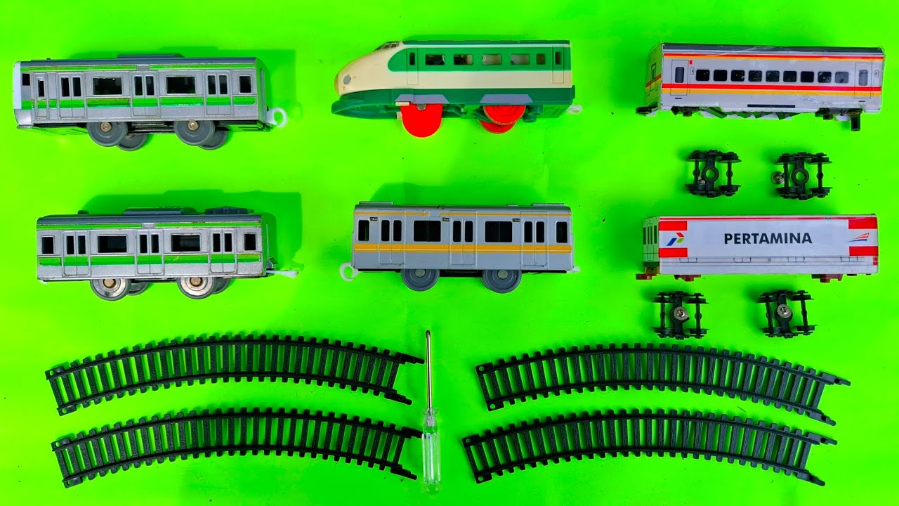 Membuat Dan Merakit Mainan Kereta Api KRL,Gerbong Krl,Gerbong Pertamina,Kereta Thomas