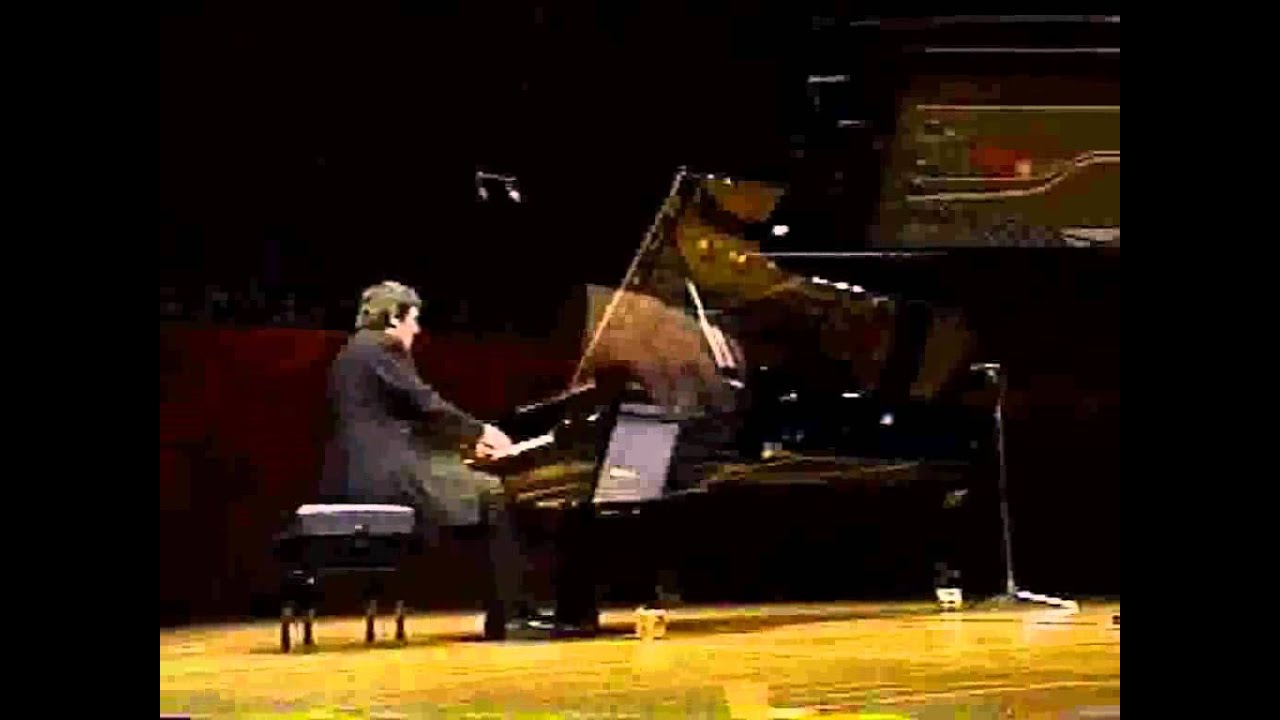 Boris Berezovsky plays Chopin Etudes Op. 10