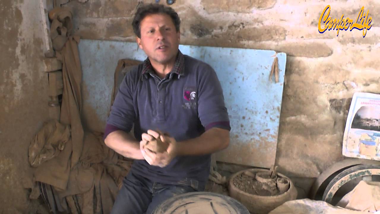 Μανώλης Λιμπερτάς. Ο βιρτουόζος αγγειοπλάστης του Δαμαλά Νάξου.