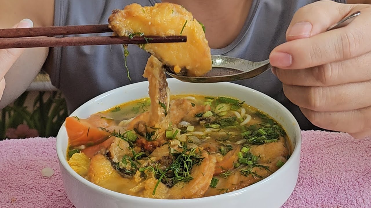 Bún cá, nước dùng chua cay ăn mãi không chán #foodvietnam #eating #yummy #amthuc 