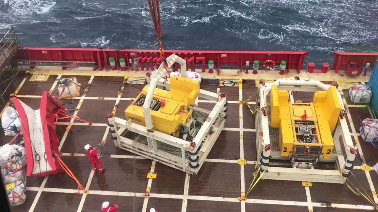 NOV Crane 250t.Successful lift from the seabed.Weight 22 t.