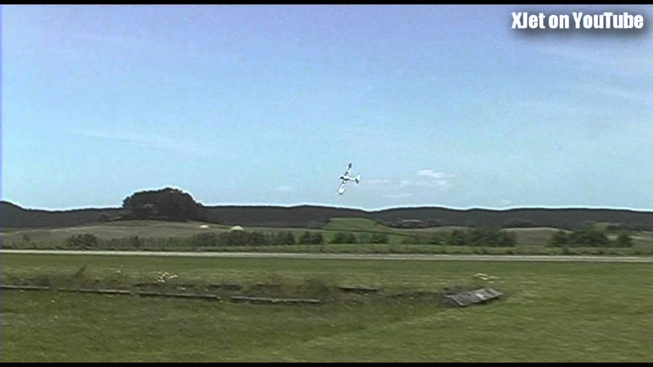 By request: Can the AXN Floater RC plane fly slowly?