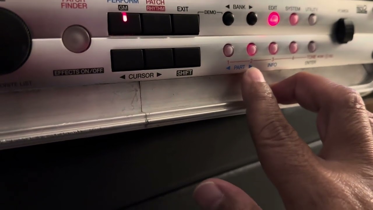 Roland XV5050 how to create multi layer program patches using the interface menu.