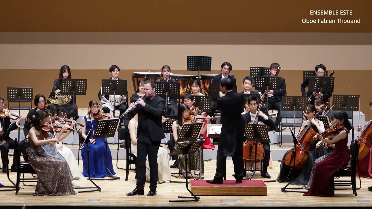 Strauss Oboe concerto /// Fabien Thouand  Ensemble Este