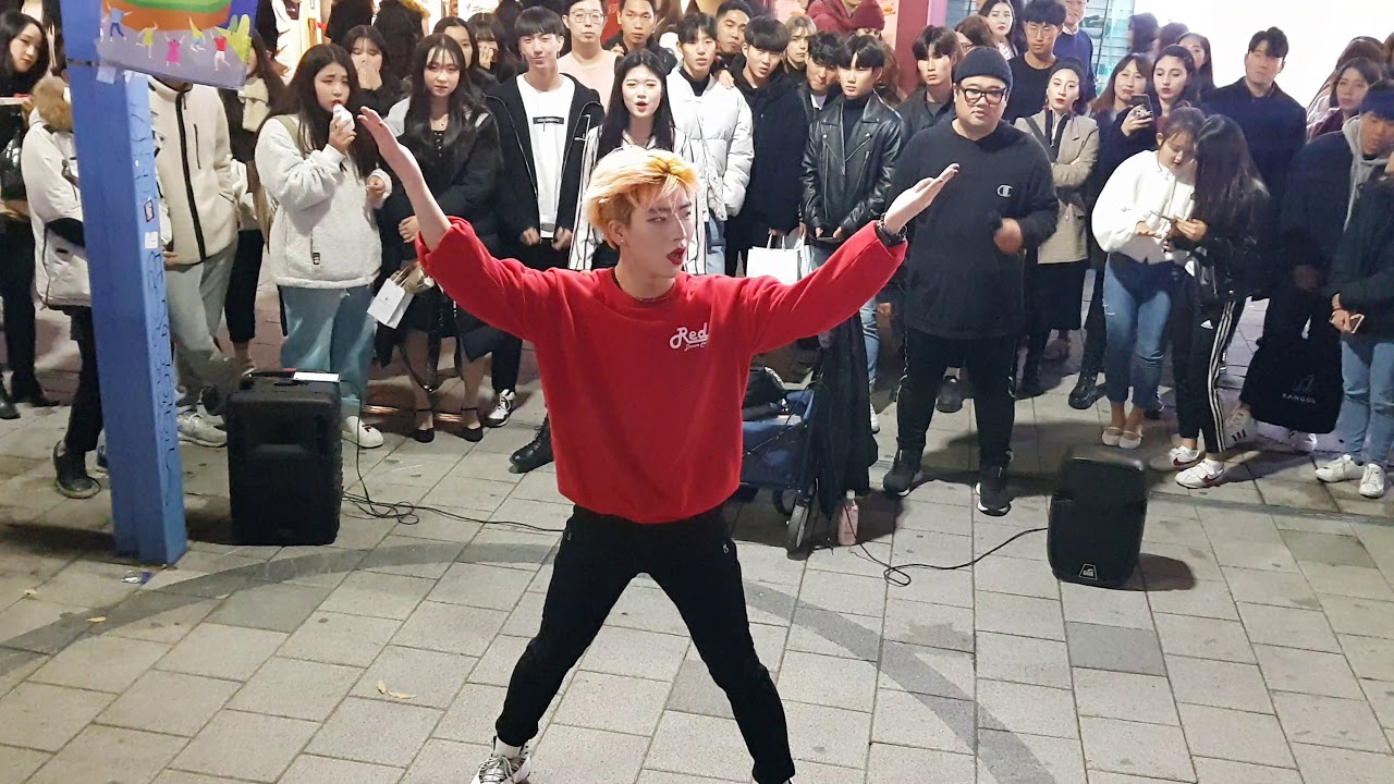 20191123 홍대 오랜만에 댄스팀 레드크루(Red Crew) 버스킹 03 - 리믹스버젼 Lip & Hip _ HyunA(현아)