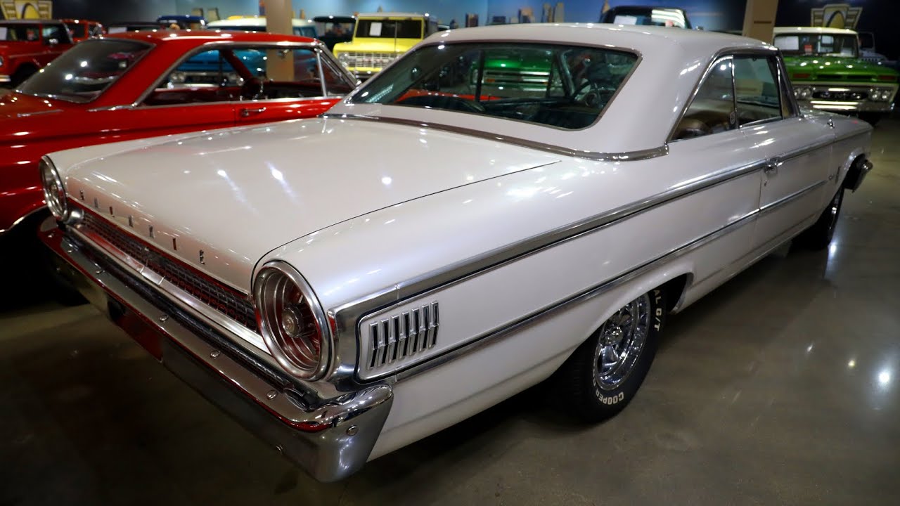 1963.5 Ford Galaxie 500 390 V8 at Gateway Classic Cars