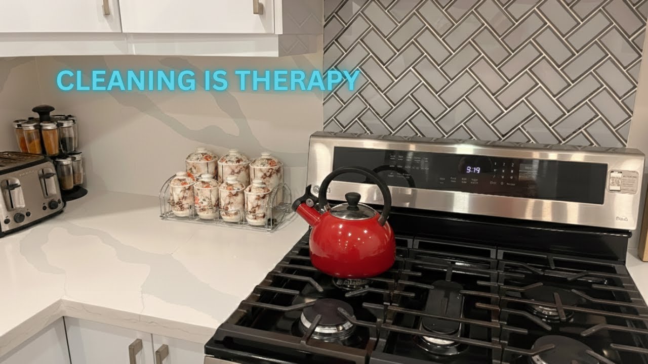 Kitchen cleanup without any help | Immigrant life in Canada