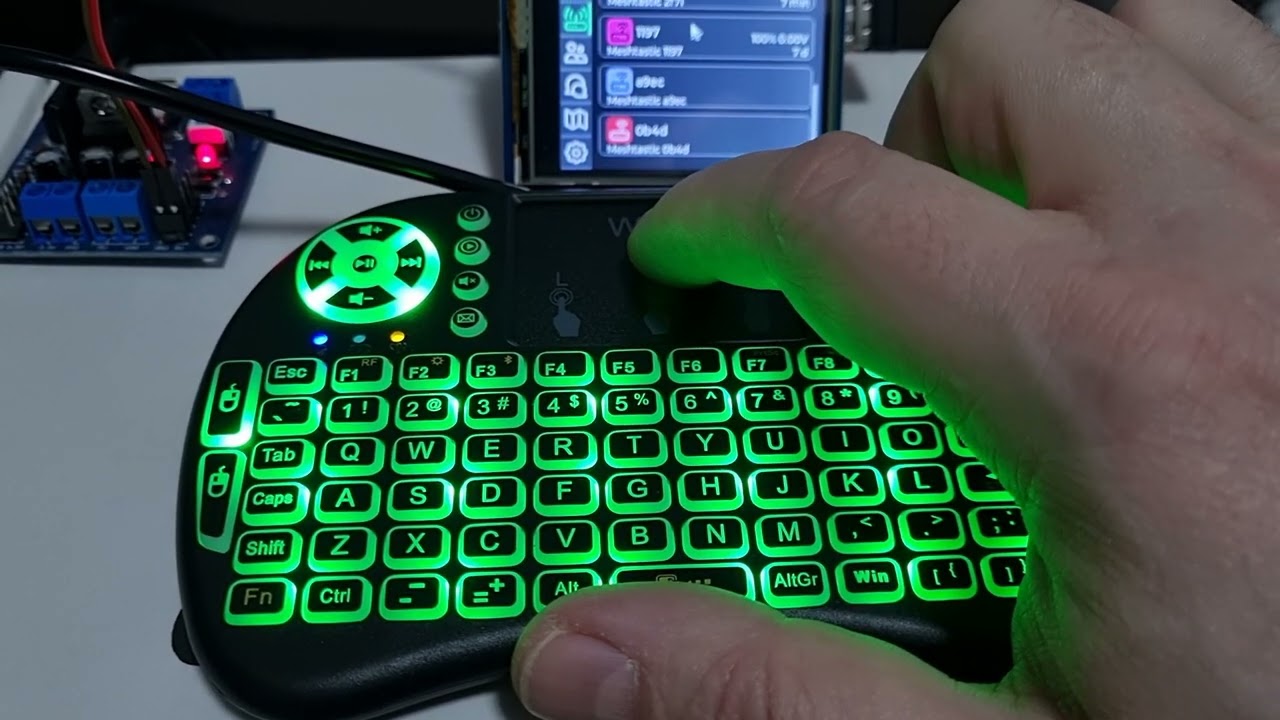 Milk-v DUO 256 CyberDeck LoRa Commicator (TLMVC)