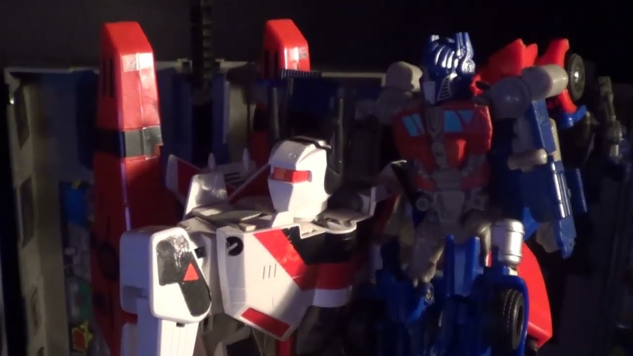 Transformers G1 Jetfire aka Skyfire