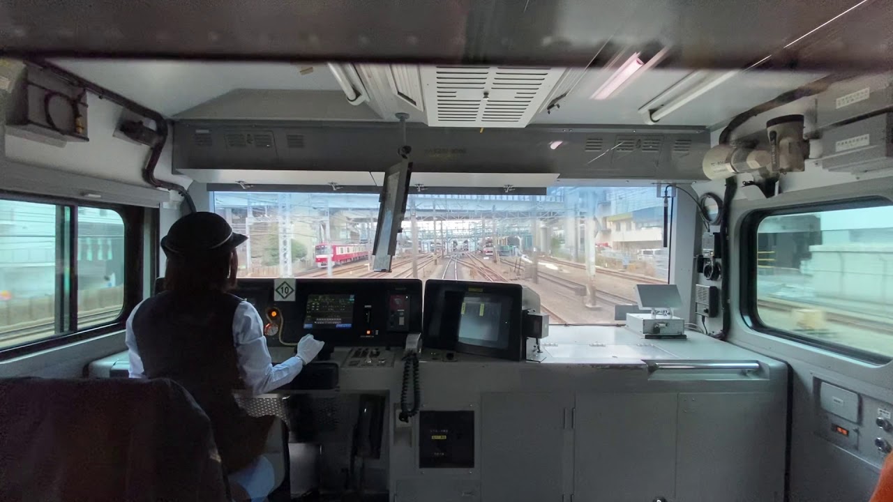 【ジョイント音・警笛ならしながら入線】東海道線 横浜駅 E231系1000番台 入線 [前面展望]