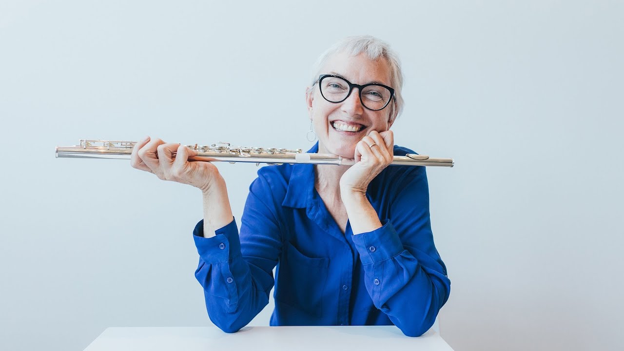 Stacey Pelinka, flute