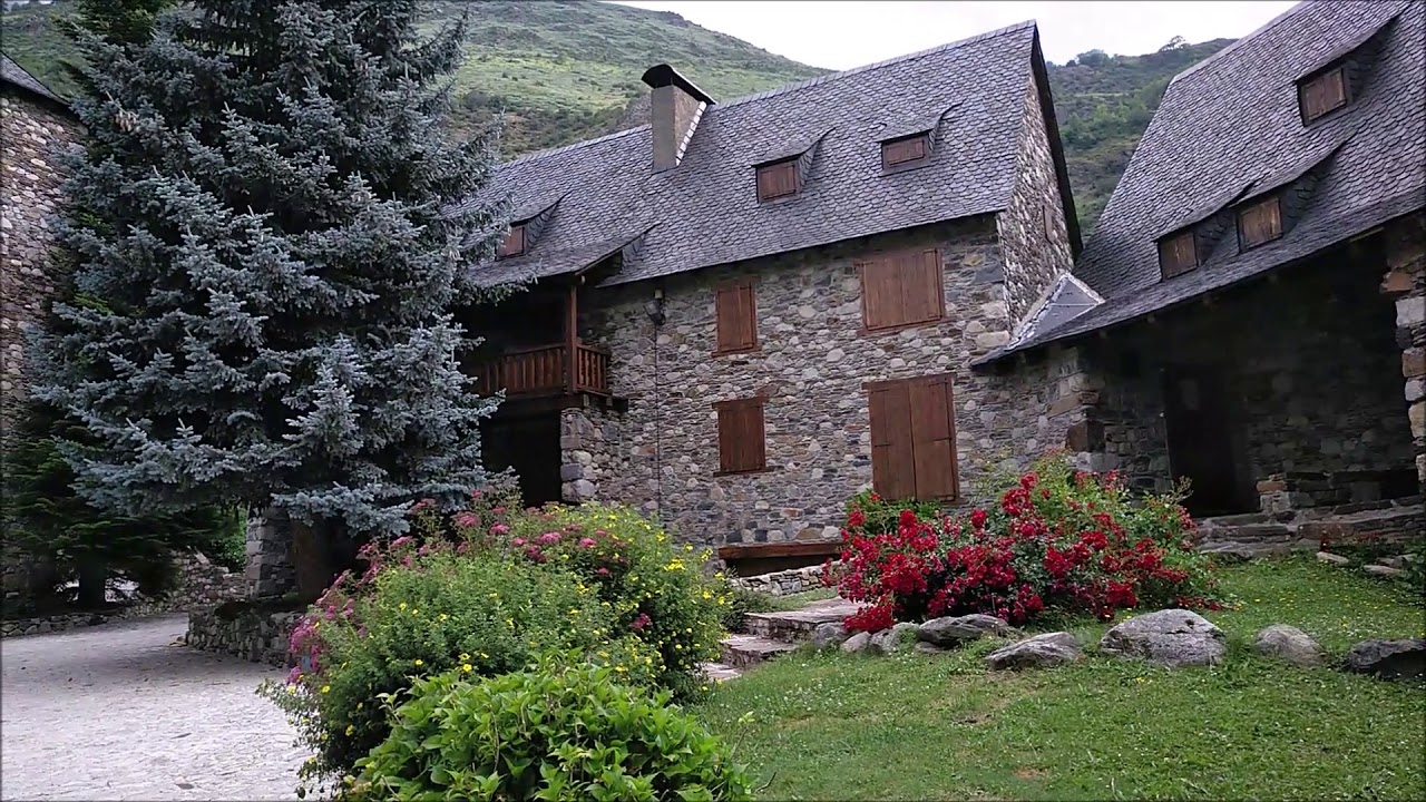Garòs, Vall d'Aran. El Pirineu català, racò a racò