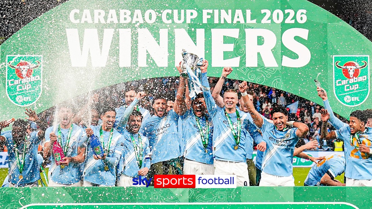 Manchester City Carabao Cup trophy celebrations & reaction!