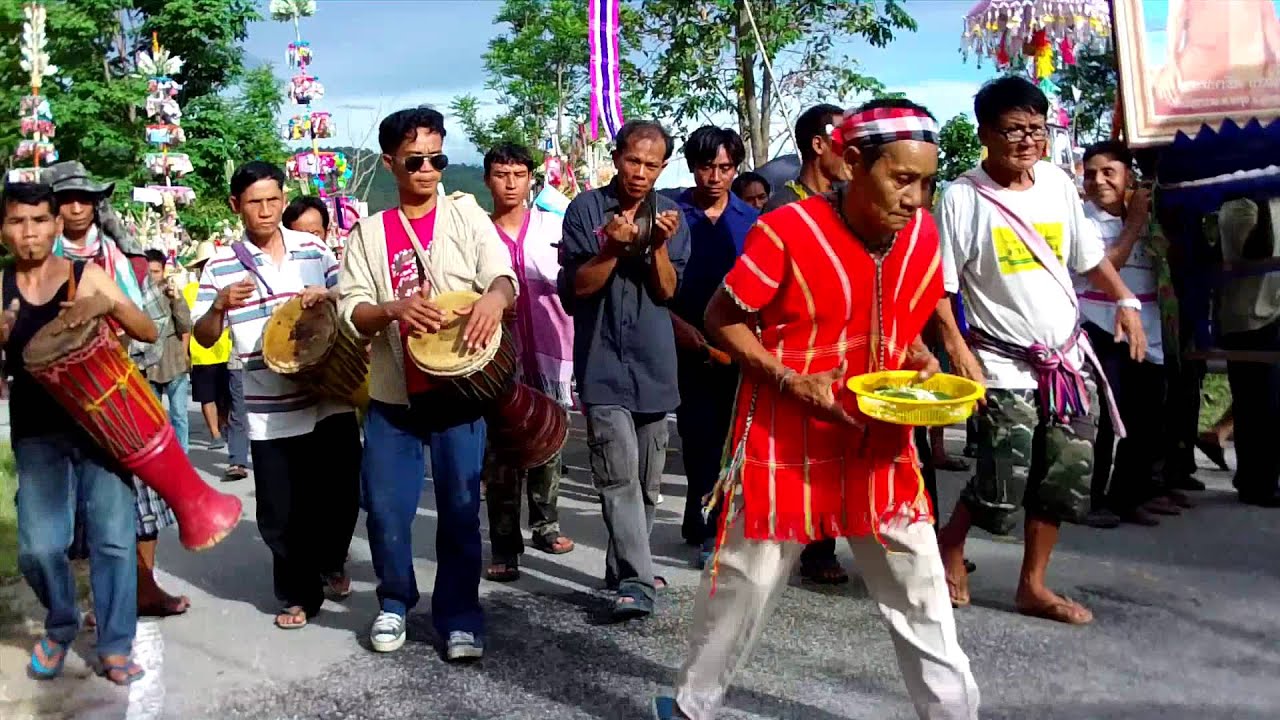 งานประเพณีสรงน้ำพระธาตุดอยกวางคำ อ.ทุ่งหัวช้าง จ.ลำพูน ๒๕๕๗