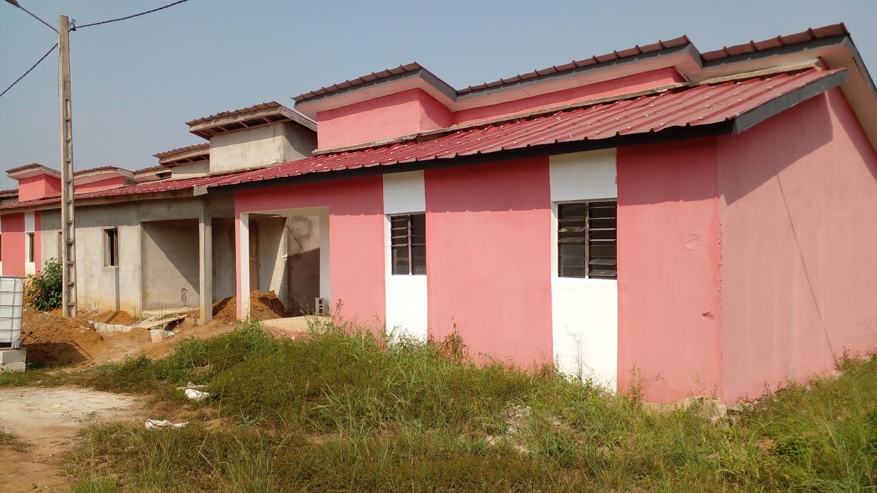 Villa basse sociale 4 pièces à Songon Kassemblé