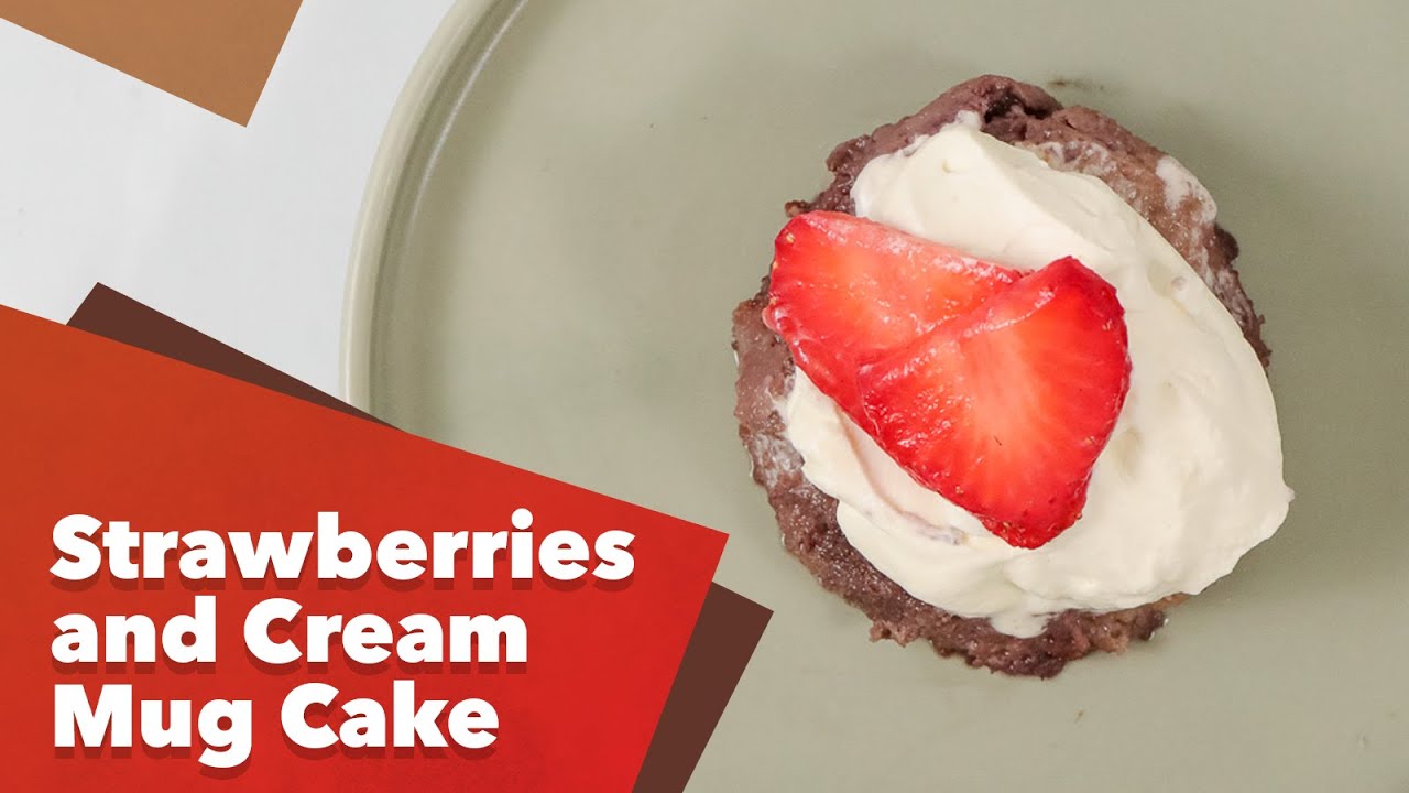 Keto Strawberries and Cream Mug Cake Recipe