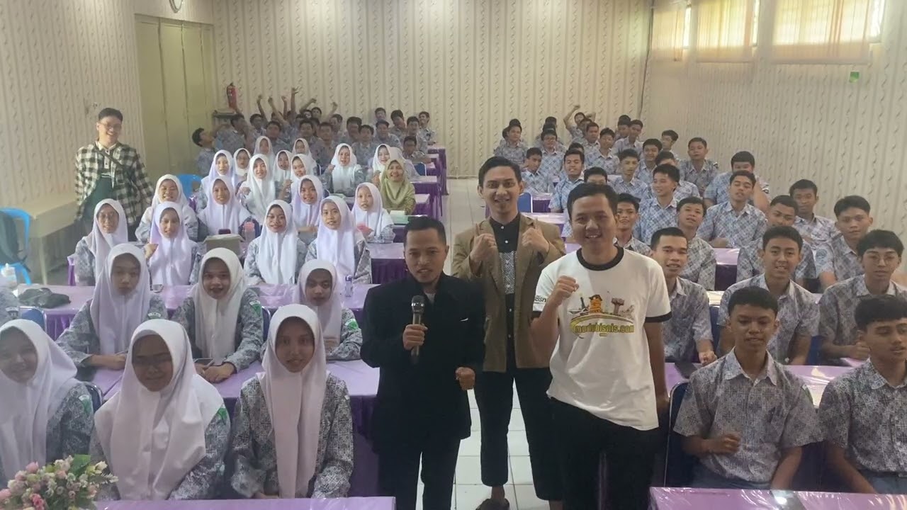 Siswa SMK Muhammadiyah Kudus Belajar Digital Marketing 🚀 Sejak Dini!