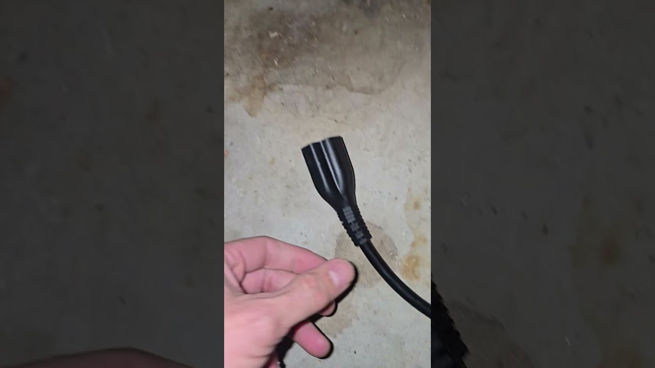 Toyota hybrids onboard 12 volt trickle charger to fuse panel. 2023 Corolla cross hybrid/ Rav4 hybrid