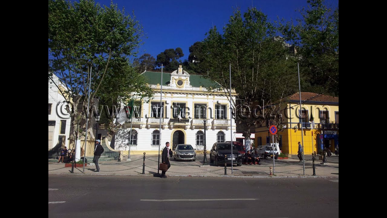 Driving in Algiers - From Bachdjerrah to Bir Mourad Rais -  من باش جراح إلى بئر مراد رايس