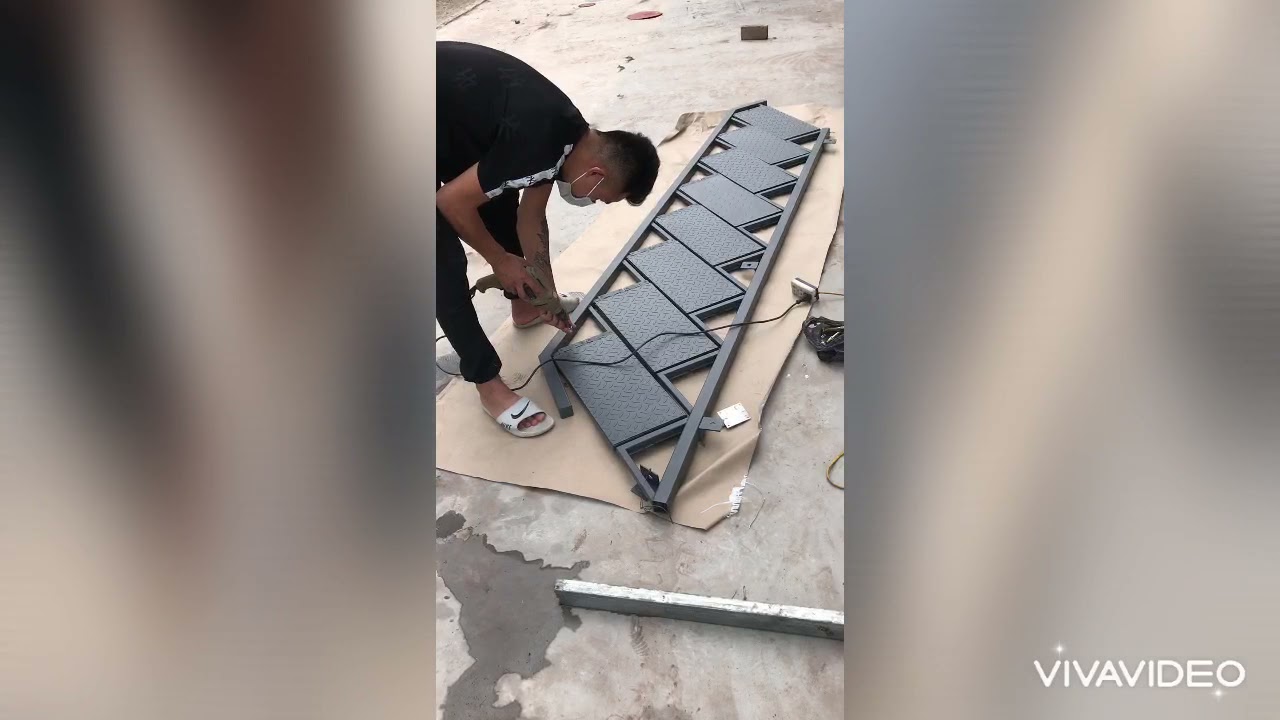 Cầu thang gấp sơn tĩnh điện cho a khách Thanh Hoá  -Zalo 0972 848 030