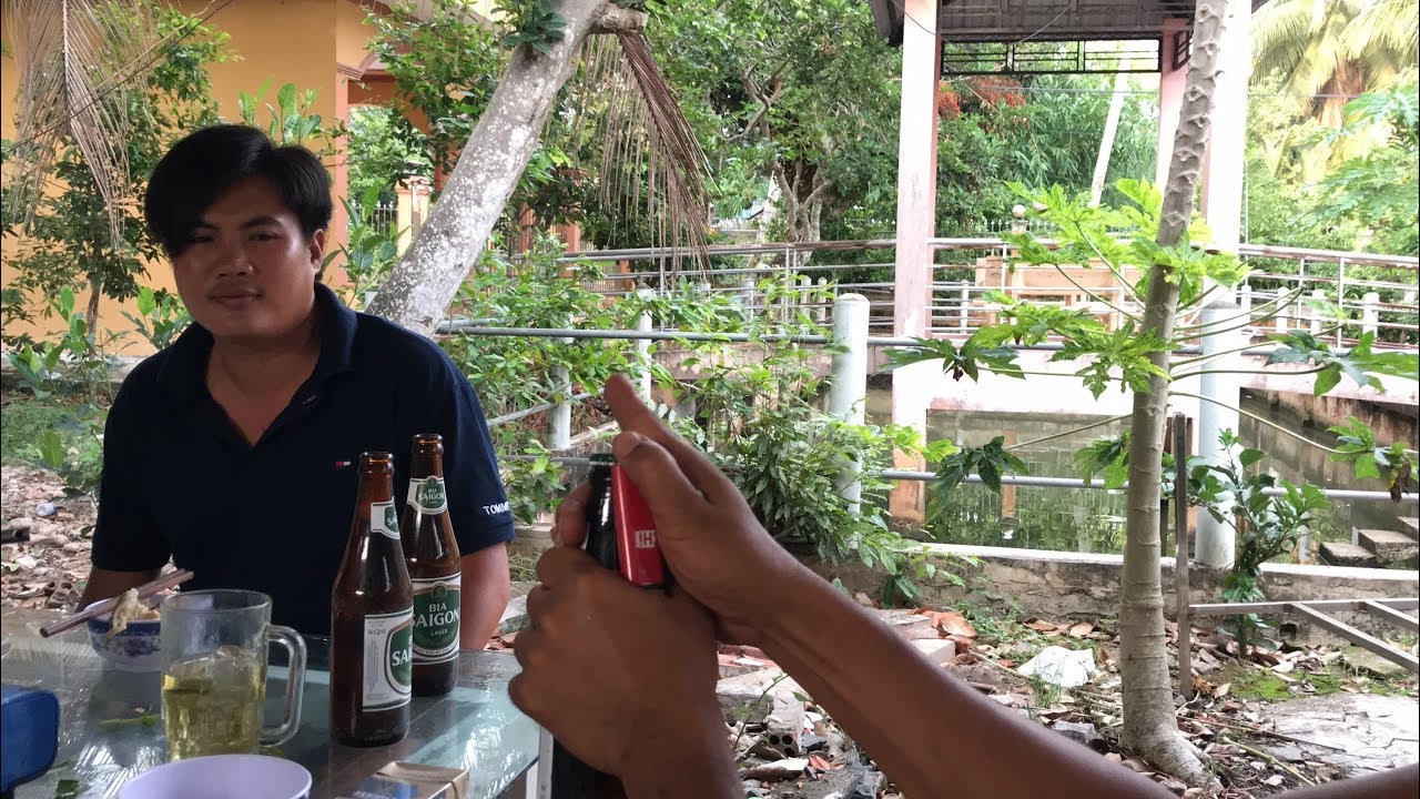 Khui Bia Bằng Hộp Quẹt Nghệ Thuật | HOW TO OPEN BEER