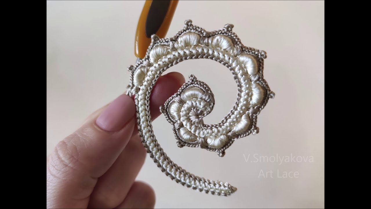 № 12.  Завиток с обвязкой коконами.