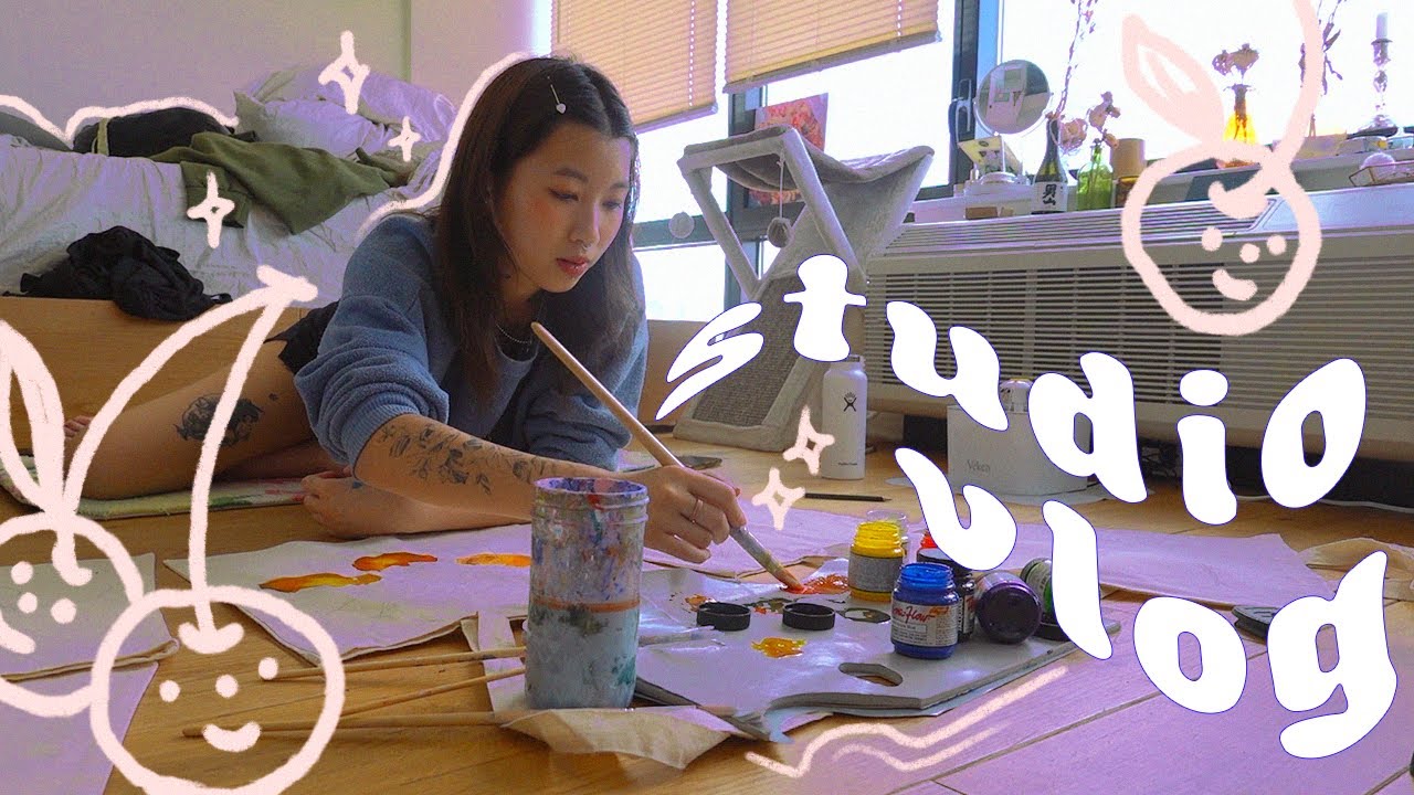 STUDIO VLOG// lots of painting, gap year from art school, patreon! 🍓