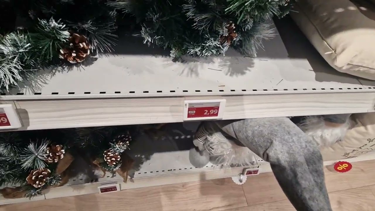 Эстония. Торговый центр Юлемисте, скидки от 20%.