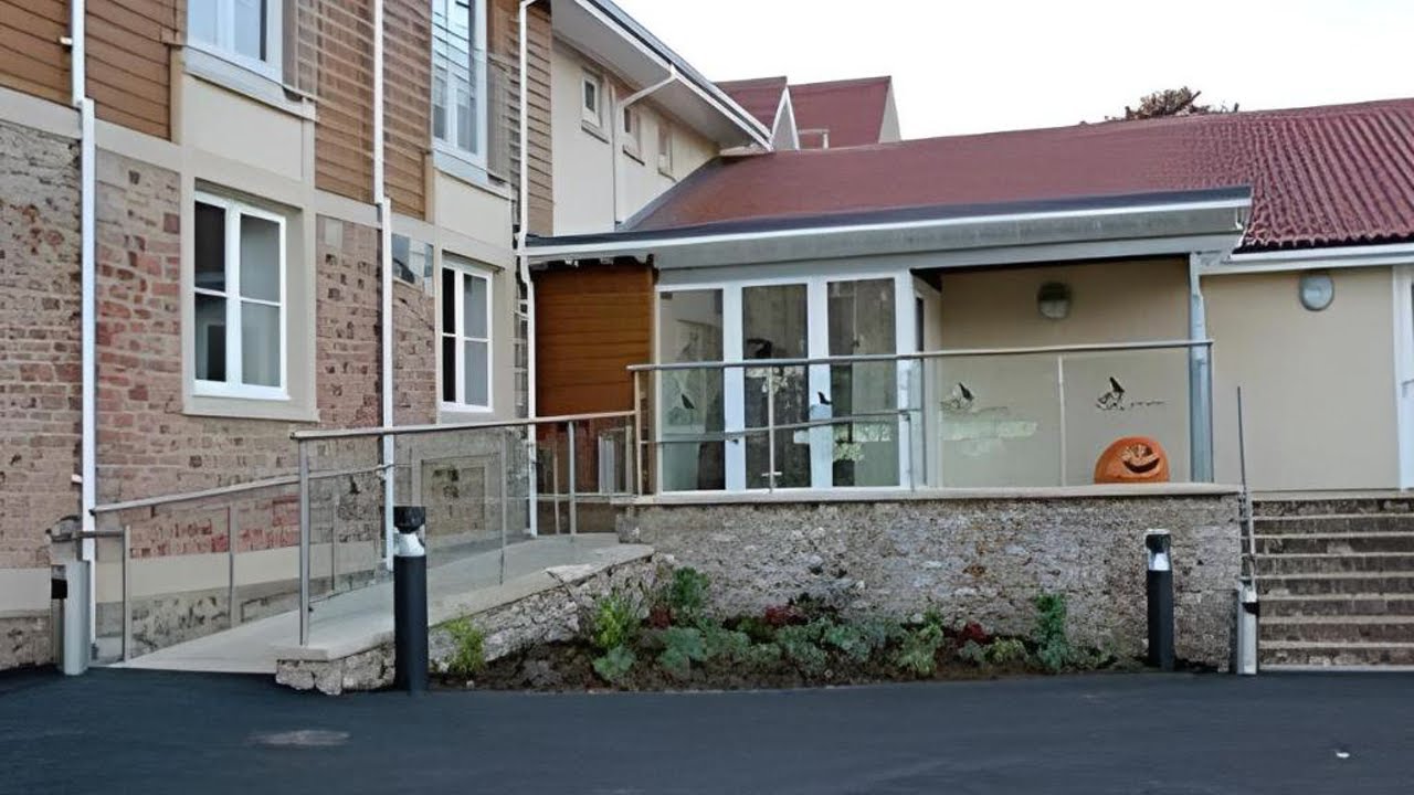 [HotelATG] Review Wookey Hole Hotel