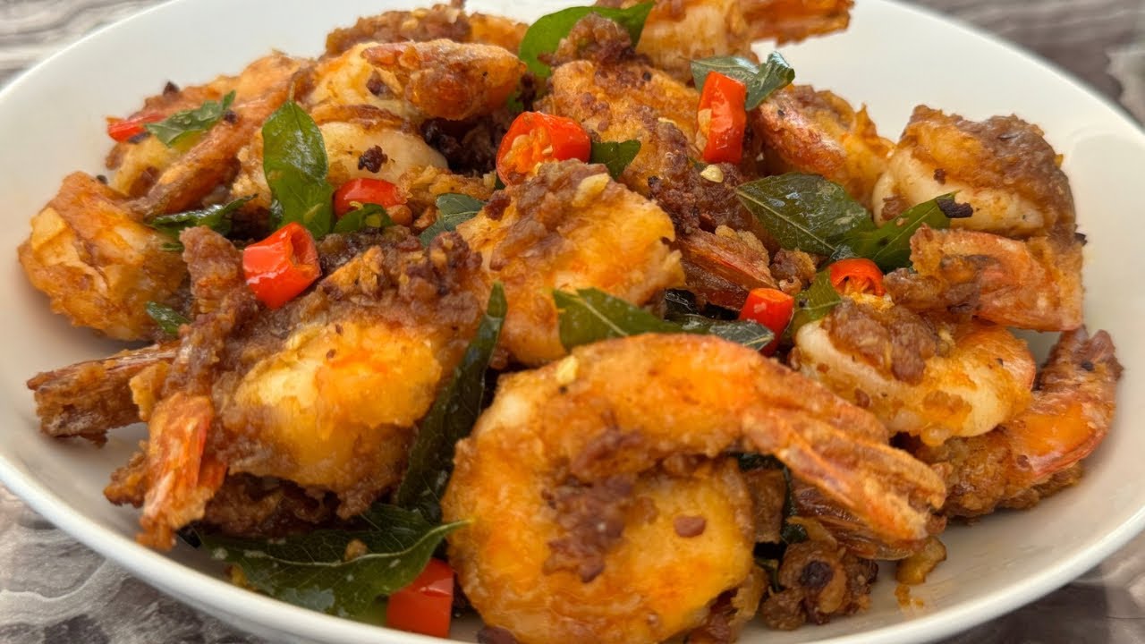 Do you cook prawns like this? Tasty and Easy Prawns Recipe | Salted Egg Prawns Recipe