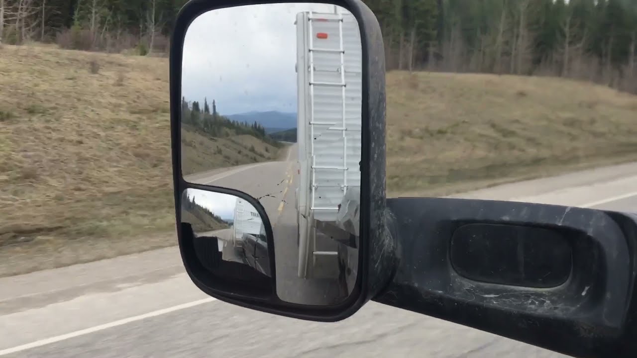 DODGE RAM V10 TOWING CAMPER UP BIG HILLS.