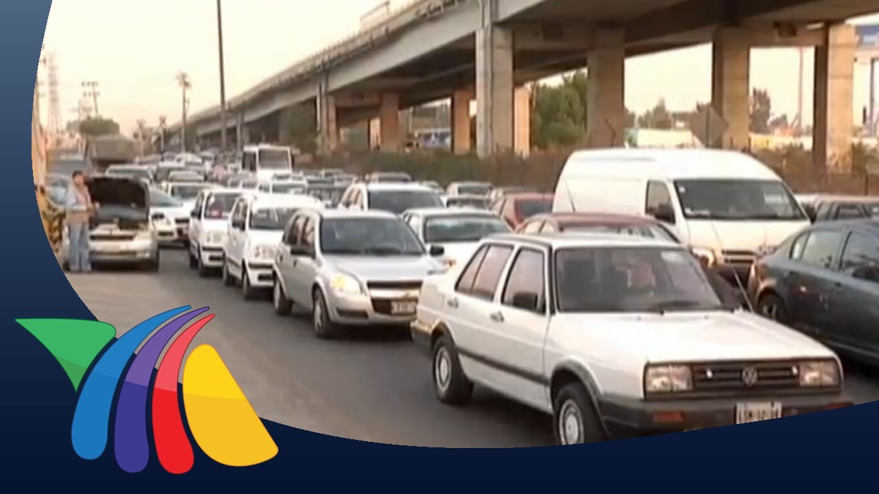 Choque de tr&aacute;iler genera caos en Ecatepec