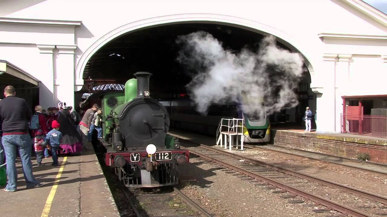 Steam Train shuttles in Ballarat: Australian Trains