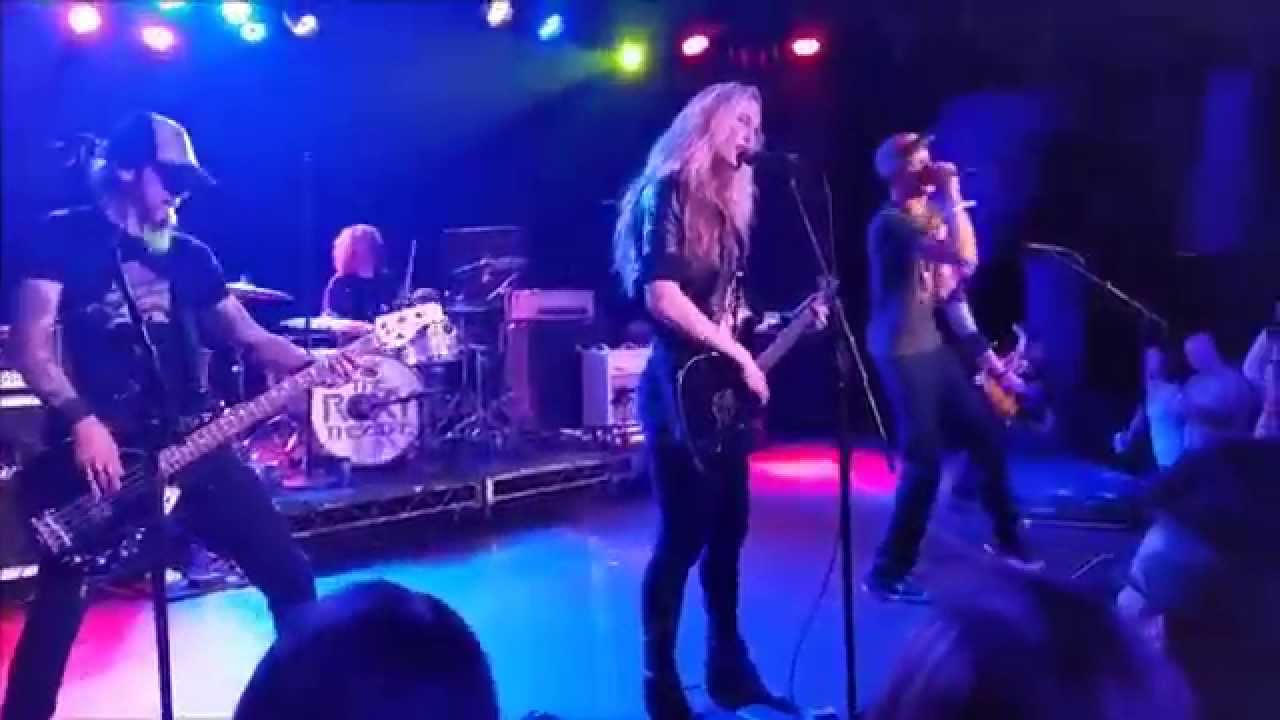 Warner Drive (12/21/14) - Ah-Ha