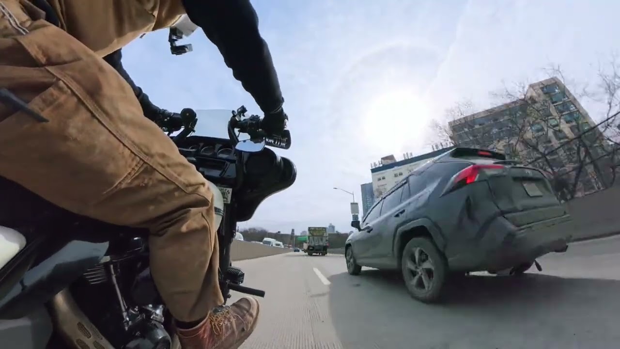 Motovlog3 A Wild FXDLSBK Appeared