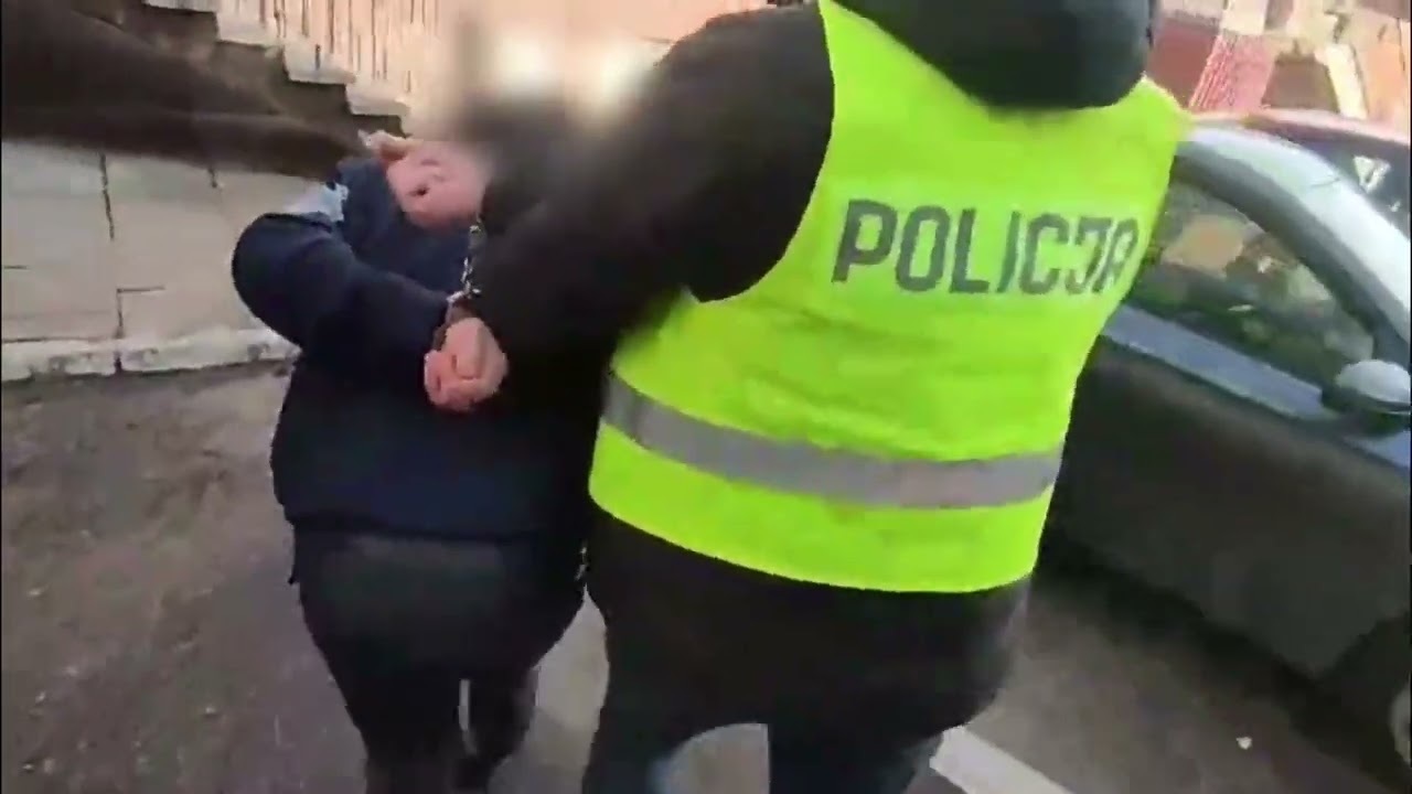 Elbląg: Odebrał od staruszki 230 tysięcy złotych, chwilę później policjanci zatrzymali 30-latka